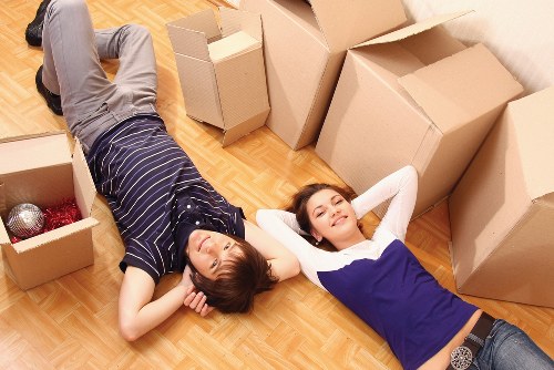 Local Watford moving service for residential and commercial relocations